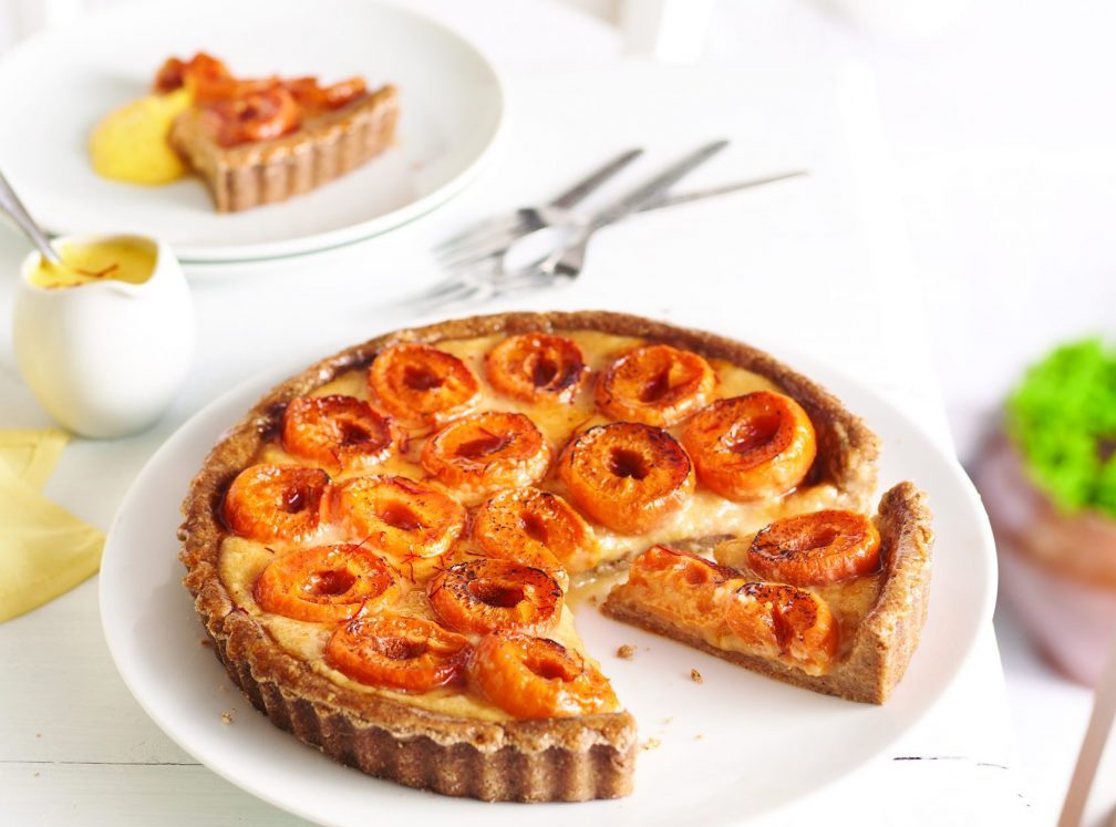Apricot tart recipe with saffron crème fraîche