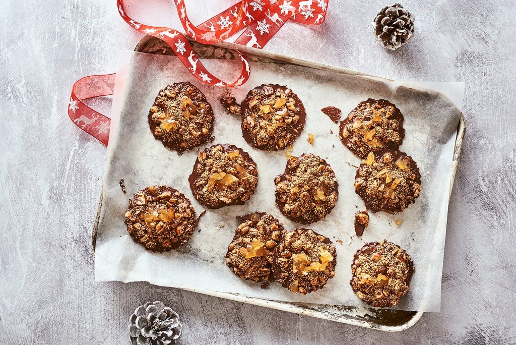 Dark chocolate, ginger and quinoa crunchies recipe