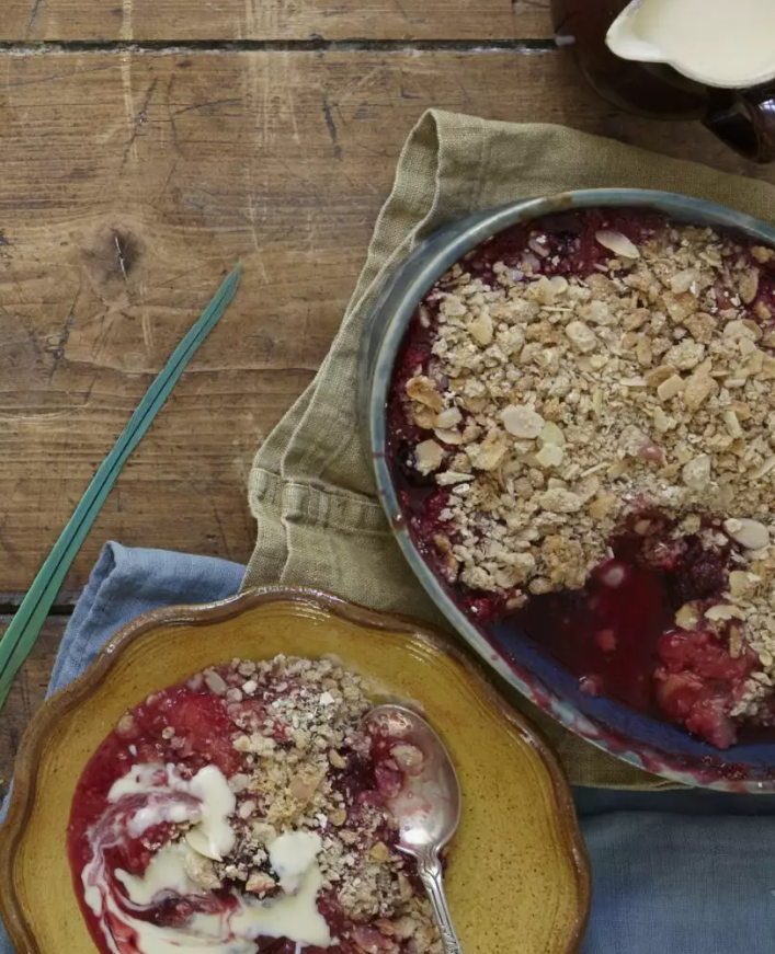Autumnal plum and blackberry crumble