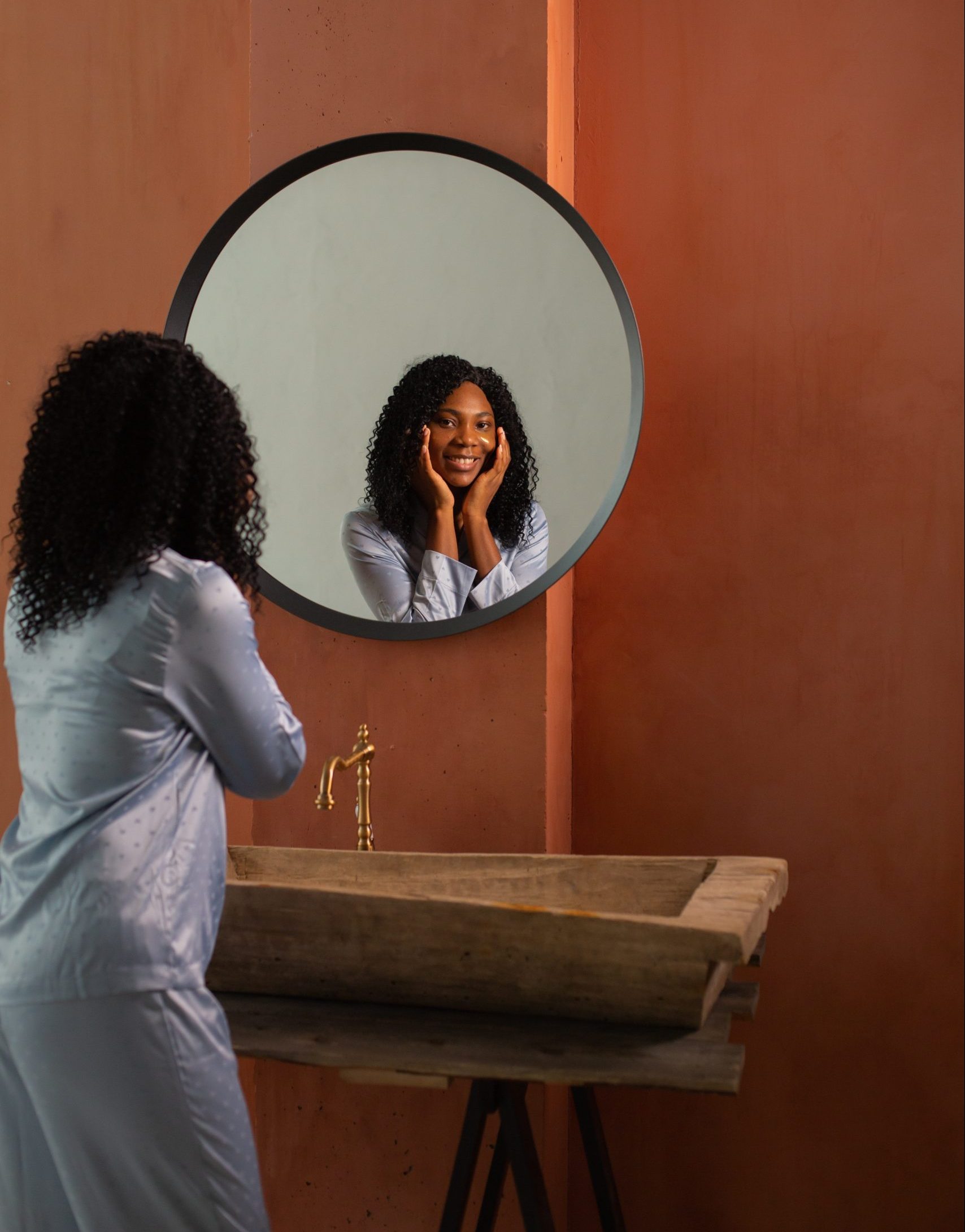 Effective ways to improve the appearance of crow’s feet