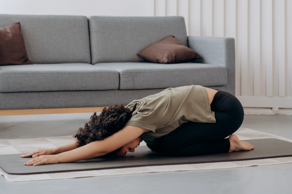 5 helpful yoga exercises to reduce anxiety